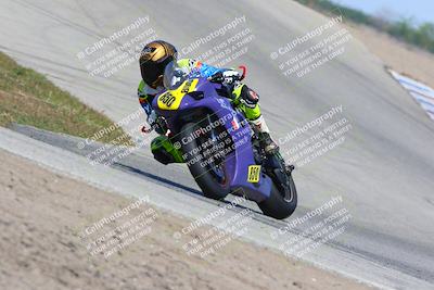 media/Mar-20-2022-AFM (Sun) [[c416bc4f31]]/Race 9/Race (Outside Grapevine)/